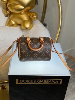 Authentic** Rare** LOUIS VUITTON NANO SPEEDY (DISCONTINUED!)