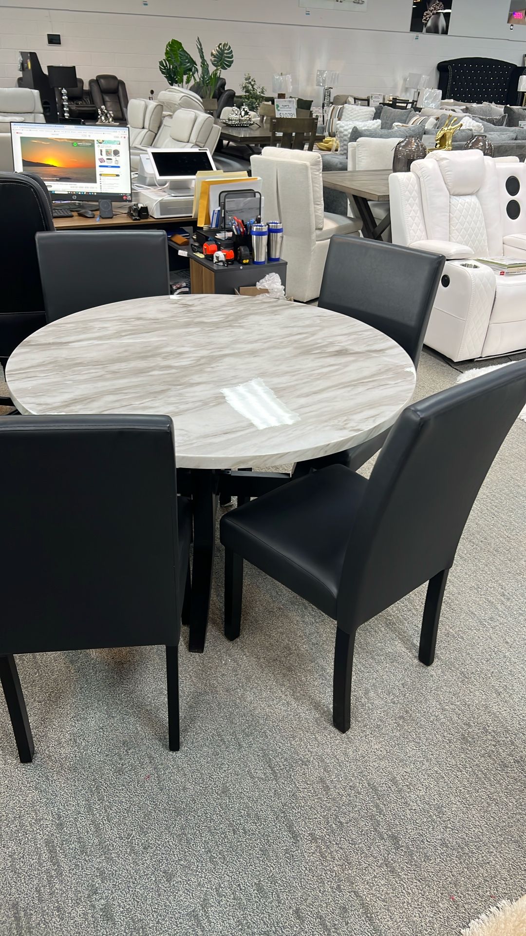 Faux Marble Round Dining