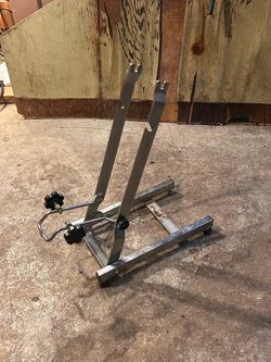 Bicycle trueing stand