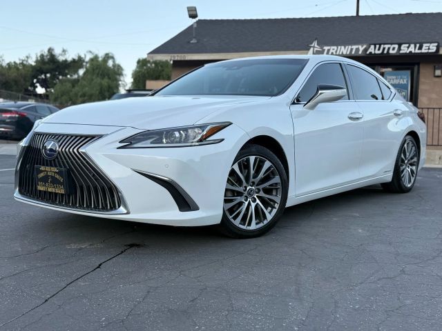 2020 Lexus ES