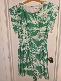 Eliza J Green and White Spring/Summer/Easter Knee Length Sleeveless Size XL