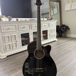 Vizcaya Bajoloche 4 String Acoustic Bass