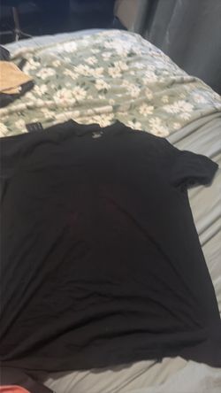 Black T-Shirt Size Large
