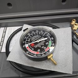 Matco Tools VG1K Vacuum/ Fuel Pressure Guage Kit