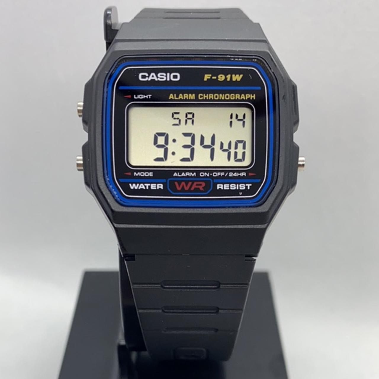 Casio Watch Brand New Item Unisex Size  Plastic Rubber Digital Alarm 