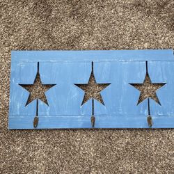 Star Cutout Rack With Hooks