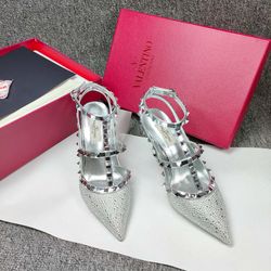 Beautiful Women Heel