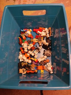 Lego minifigs