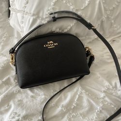 Black Coach Purse 