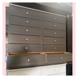 12 drawers dresser / Twelve drawers dresser