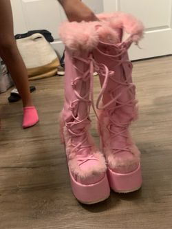 Demonia boots size 9