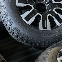 20” GOODYEAR WRANGLER TIRES LT 275 65 20