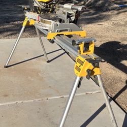 12" Dewalt Sliding Mitre Saw With Stand.