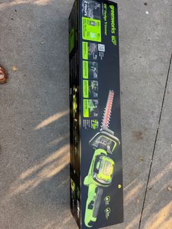 New 60v Hedgetrimmer. S.W.Arl