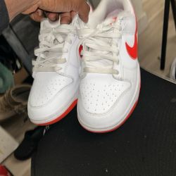 •	Brand: Nike 	•	Type: Dunk Low 	•	Colorway: White / Red (University Red style)