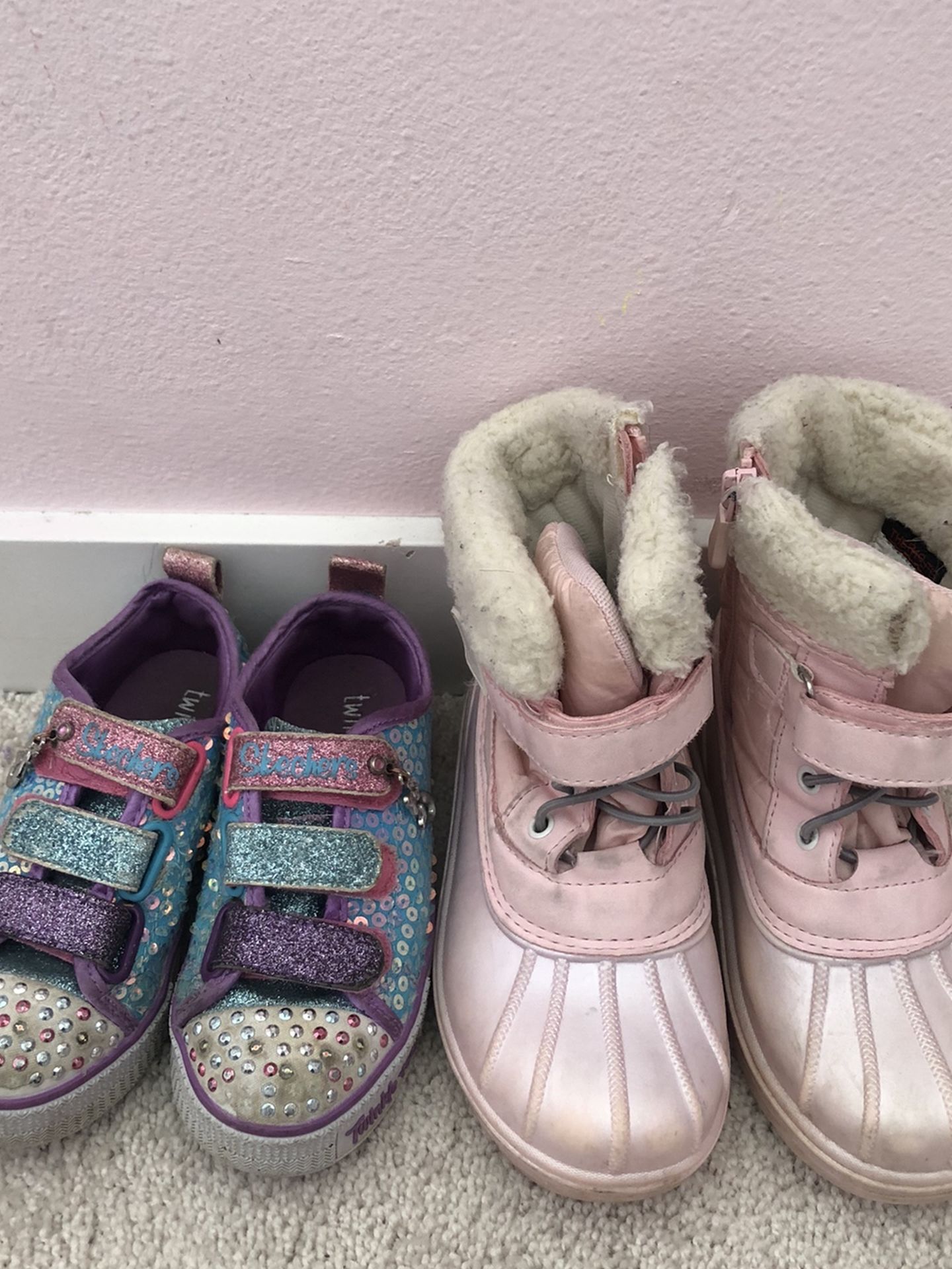 Size 11 Toddler Girls Snow Boots & Mermaid Lights Up Skechers