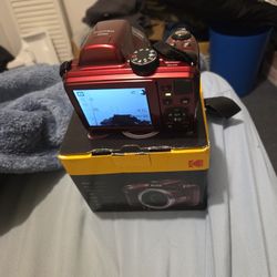 Kodak Pixpro AZ401