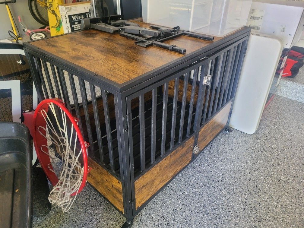 Dog Crate On Wheels