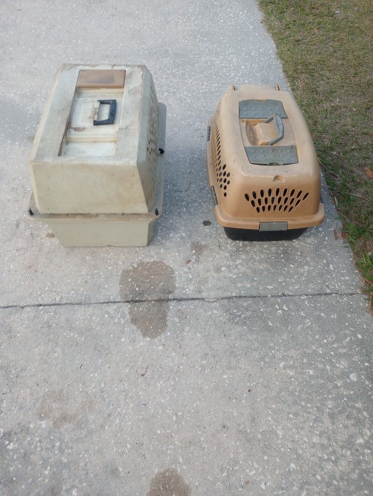 Small Dog Carriers Good Shape