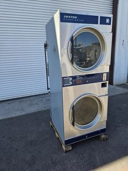 Refurbished Dexter DL2X30QSS 30 lb Stack Dryer Serial No.: 2051200184960