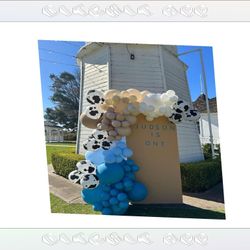 push sister Illuminate Celebrations with Festive Birthday Balloons