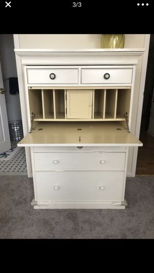 New And Used White Desk For Sale In Brooklyn Ny Offerup