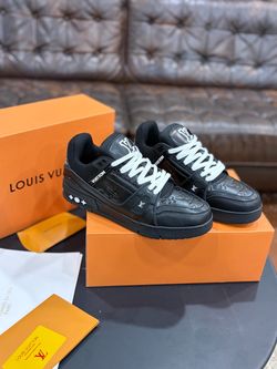 Lv Trainers Black