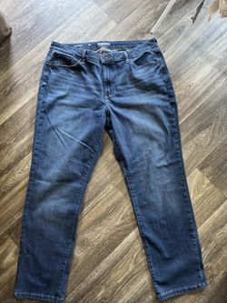 Size 18/16 Women’s Pants Bundle Torrid, Old Navy, and Ava & Vic