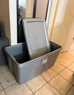 Plastic storage bins 50$ firm!