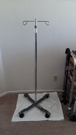 Iv Stand