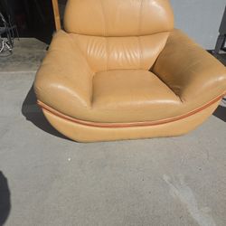 Love SEAT COUCH RARE FINE LEATHER WOOD 