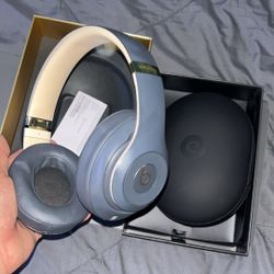 Beats Headphones 