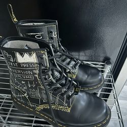 Doc Martens Special Edition size 5.5