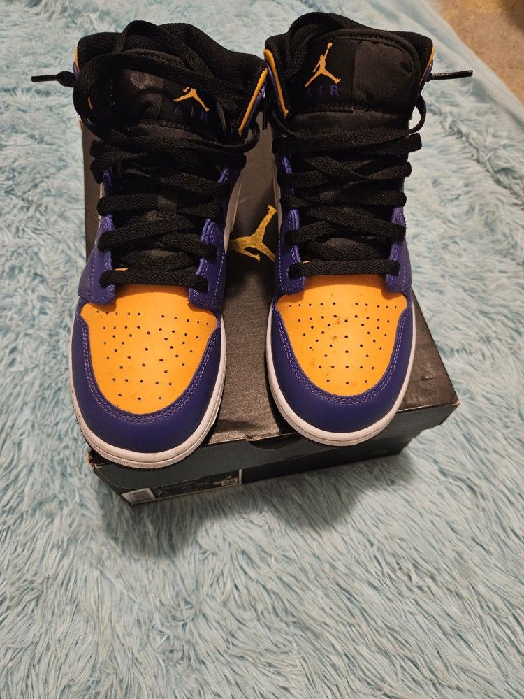 Jordan 1 Mid GS