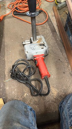 Milwaukee hole hawg drill (parts or repair or just use)
