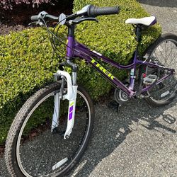 Trek Purple Near Brand New Condition Bike No Defects 100% Authentic, Unisex