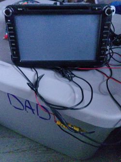 Touchscreen radio