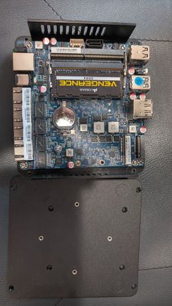 Mini PC/Firewall 4x2.5Gbe i226