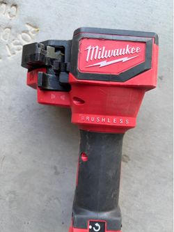 Brushless Threaded Rod Cutter