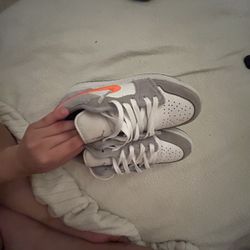 Jordan 1 Low Top Carrots