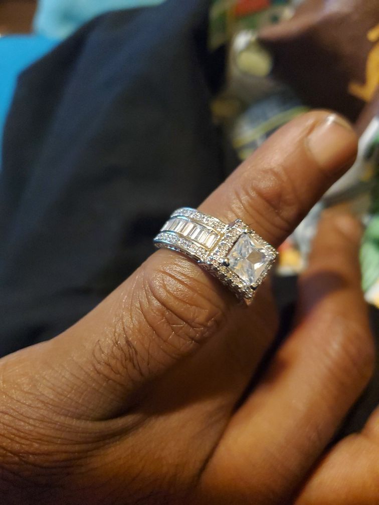 Beautiful silver 925 ring