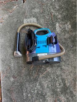 Carpet shampooer
