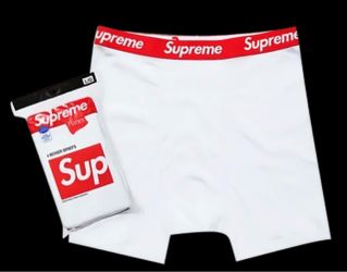 Supreme x Hanes Boxer Briefs 4-Pack