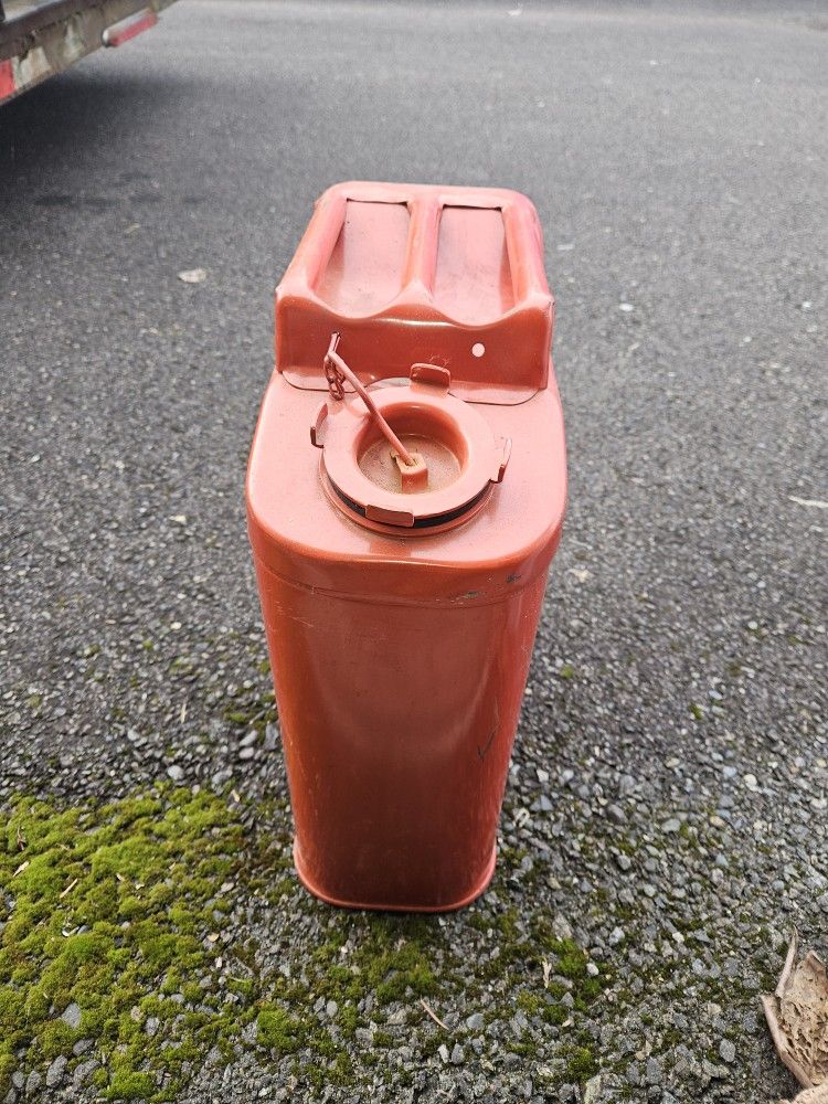 SteelGas Can. (5 gal)