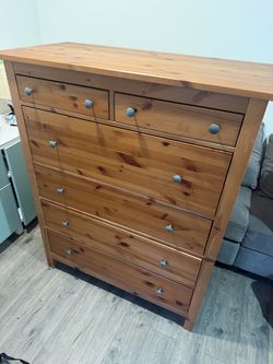 IKEA Hemnes 6-Drawer Tall Dresser