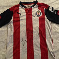 Chivas Signed Jersey Size: Youth Large 