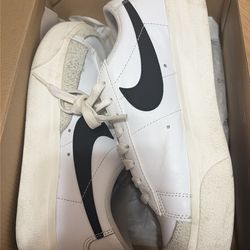 Nike high top blazer shoes