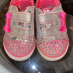 Kids Shoes Size 5