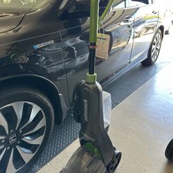 Bissel Carpet Cleaner 