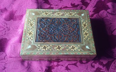 Wooden box